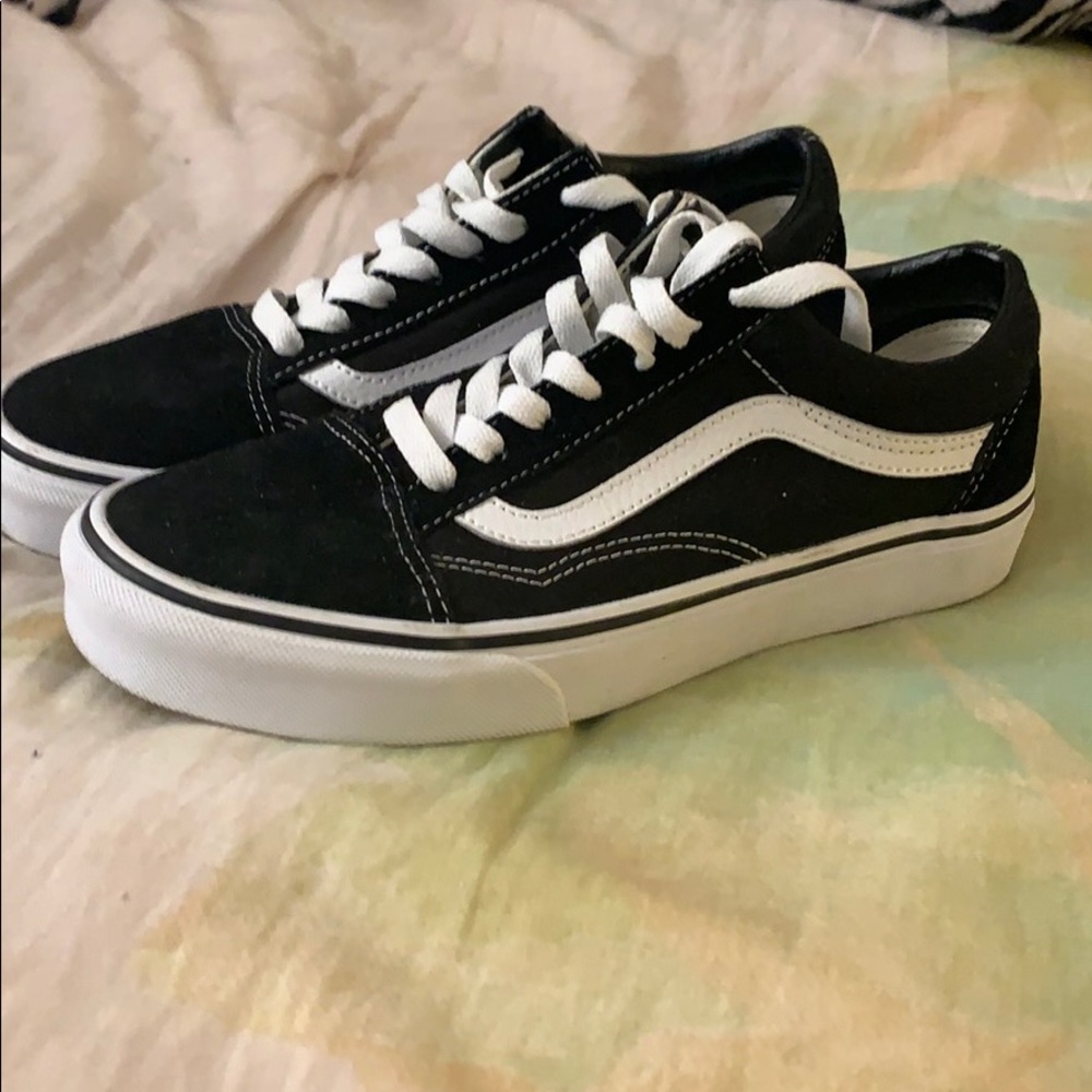 Classic Black Vans (new!)